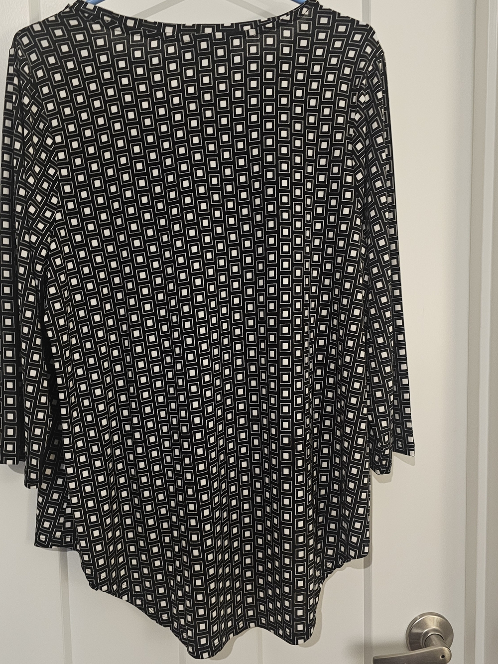 NWT Lane Bryant Black & White Geometric Tunic Blouse - Picture 7 of 11